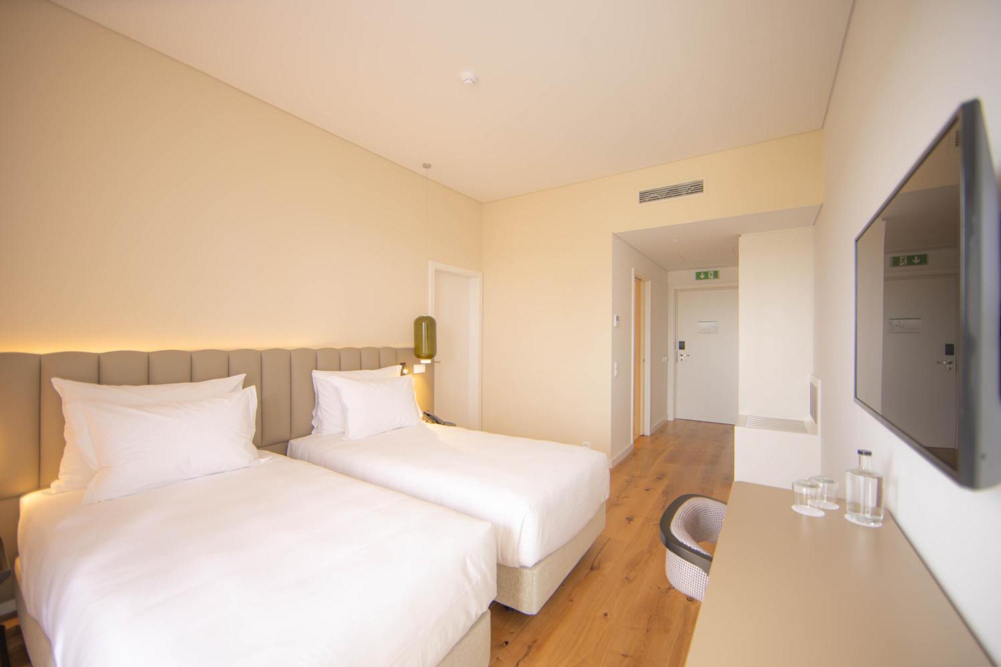 Sines Sea View Business & Leisure Hotel Exterior foto